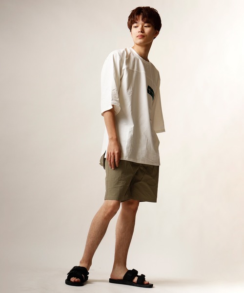 Growth by in the attic（グロウスバイインジアティック）の「【Growth by In the attic】ZIPビックポケット付き オーバーサイズ半袖Tシャツ（Tシャツ/カットソー・メンズ・ネイビー/ホワイト・M/L）」の14枚目の写真