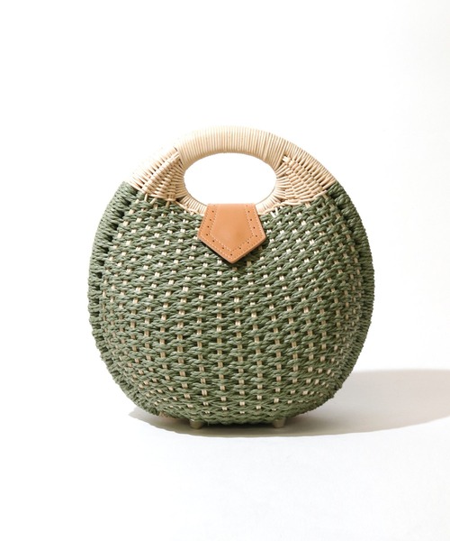 florist(フローリスト)の「ころんと丸い雑材カゴバッグ(ハンドバッグ・レディース・ホワイト/レッド/パープル/ブラウン/カーキ/ベージュ・FREE)」の19枚目の写真