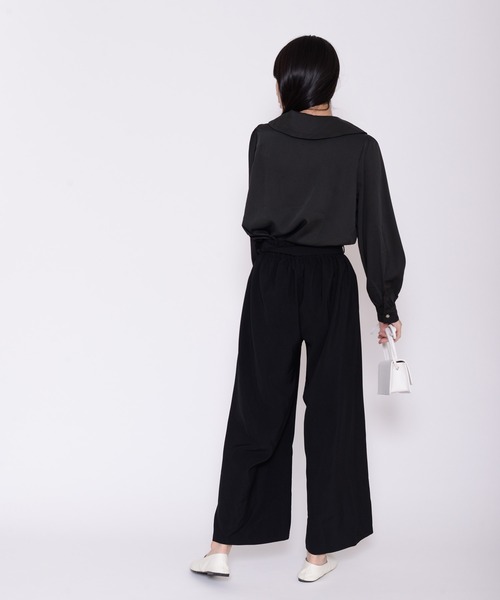ECRIRE(エクリール)の「ギャザーリラックスパンツ(その他パンツ・レディース・ブラック/ダークブラウン・フリー)」の18枚目の写真