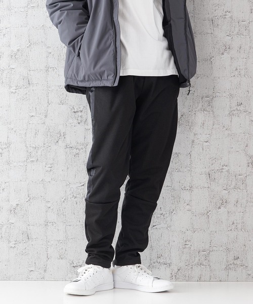 OUTDOOR PRODUCTS(アウトドアプロダクツ)の「【OUTDOOR PRODUCTS】防風裏フリース ストレッチジョガーパンツ サイドライン入り テーパードシルエット(スウェットパンツ・メンズ・チャコールグレー/グレー/スミクロ/ブラック・MEDIUM/X-LARGE/LARGE/SMALL)」の2枚目の写真
