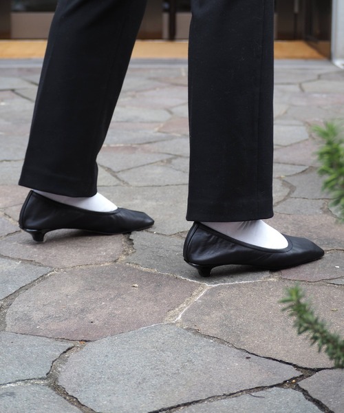 Daniella&GEMMA（ダニエラアンドジェマ）の「スクエアトゥキトゥンヒールパンプス（パンプス・レディース・パープル/ブラック/ベージュ/アイボリー・37/39/38/36/35）」の8枚目の写真