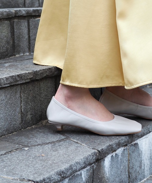 Daniella&GEMMA（ダニエラアンドジェマ）の「スクエアトゥキトゥンヒールパンプス（パンプス・レディース・パープル/ブラック/ベージュ/アイボリー・37/39/38/36/35）」の14枚目の写真