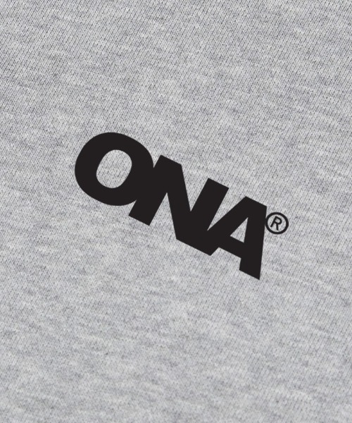 ONA（オーエヌエー）の「『ONA/オーエヌエー』2ND CIRCLE IN EARTH HOOD ZIP-UP/ユニセックス サークル イン アース フードジップアップ（パーカー・メンズ・ブラック/グレー・FREE）」の12枚目の写真
