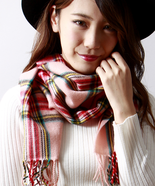 WEGO（ウィゴー）の「WEGO/チェックマフラー（マフラー・メンズ・ホワイト/ホワイト系その他/ブラック/グレー/グリーン/ブルー/ピンク/レッド/レッド系その他/ワイン・FREE）」の8枚目の写真