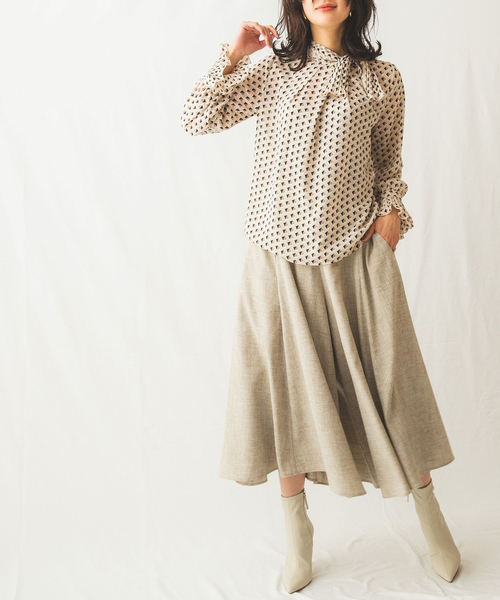 NARACAMICIE（ナラカミーチェ）の「麻調合繊2WAYリボン付きフレアパンツ（その他パンツ・レディース・ベージュ・MEDIUM）」の12枚目の写真