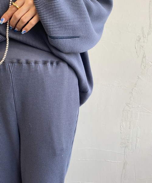 AMERICANA（アメリカーナ）の「[Americana/アメリカーナ] ワッフルスリットフレアパンツ（その他パンツ・レディース・グレー/ライトブラウン・S）」の16枚目の写真