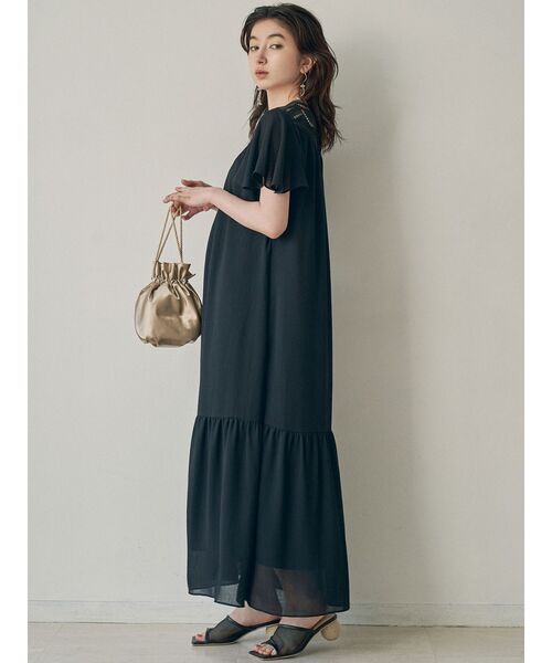 LAGUNAMOON(ラグナムーン)の「LADY巾着サテンBAG(ハンドバッグ・レディース・ゴールド・FREE)」の8枚目の写真