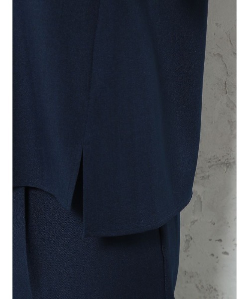 Perfect Suit FActory（パーフェクトスーツファクトリー）の「リネンライク　麻調　セットアップ　ブラウス　ネイビー/グレー（Tシャツ/カットソー・レディース・ネイビー/ライトグレー・L/M）」の8枚目の写真