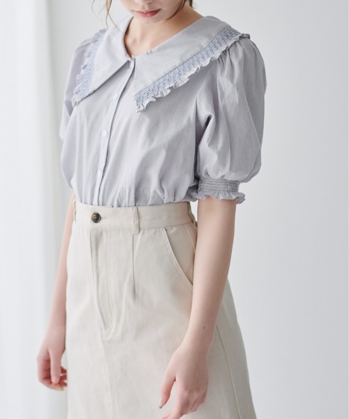OLIVE des OLIVE（オリーブデオリーブ）の「スモッキングカラーブラウス（シャツ/ブラウス・レディース・ライトグレー/ベージュ/オフホワイト・FREE）」の12枚目の写真