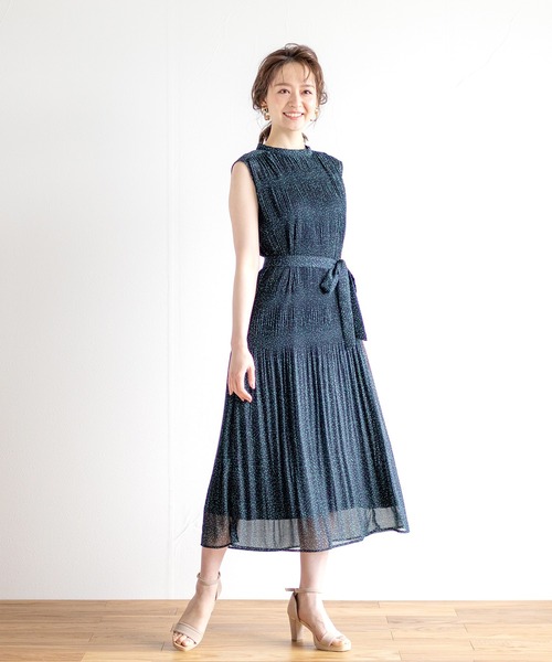 セール ワンピース 幾何学プリント ウエストリボンプリーツワンピース 裏地付き ワンピース 21ss Emilyan エミリアン のファッション