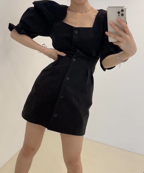 Jasmine Grandiflorum（ジャスミングランディフローラム）の「【Jasmine】スクエアネック パワショル ミニワンピース (SS)（ワンピース・レディース・ホワイト/ブラック/ブルー・SMALL/LARGE/MEDIUM）」の6枚目の写真
