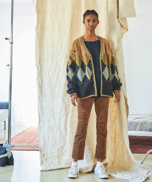 AlexanderLeeChang（アレキサンダーリーチャン）の「AlexanderLeeChang アレキサンダーリーチャン / ARGYLE FLEECE CARDIGAN アーガイルフリースカーディガン / AC032103（カーディガン/ボレロ・メンズ・サンドベージュ/ブラック・3/2）」の7枚目の写真