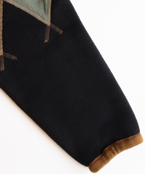 AlexanderLeeChang（アレキサンダーリーチャン）の「AlexanderLeeChang アレキサンダーリーチャン / ARGYLE FLEECE CARDIGAN アーガイルフリースカーディガン / AC032103（カーディガン/ボレロ・メンズ・サンドベージュ/ブラック・3/2）」の13枚目の写真