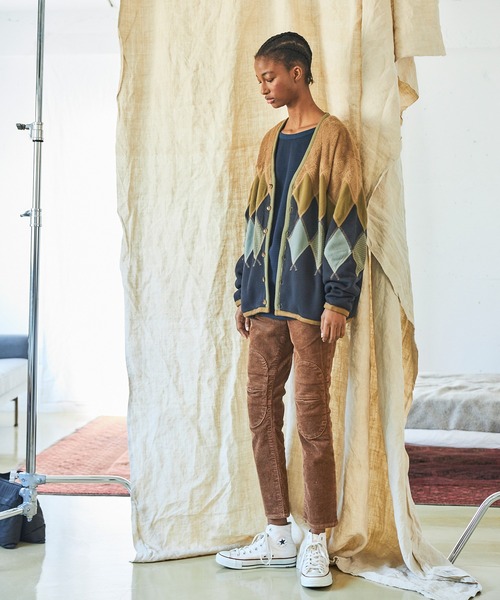 AlexanderLeeChang（アレキサンダーリーチャン）の「AlexanderLeeChang アレキサンダーリーチャン / ARGYLE FLEECE CARDIGAN アーガイルフリースカーディガン / AC032103（カーディガン/ボレロ・メンズ・サンドベージュ/ブラック・3/2）」の21枚目の写真