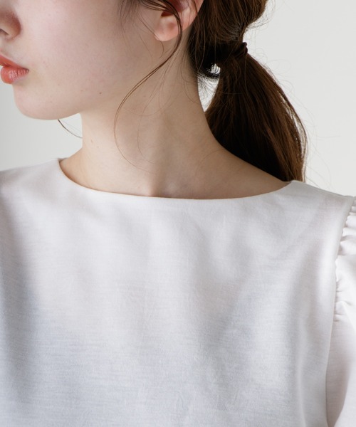 Kastane(カスタネ)の「パフギャザーTee(Tシャツ/カットソー・レディース・オフホワイト/グリーン/ネイビー/ブルー系その他・FREE)」の10枚目の写真