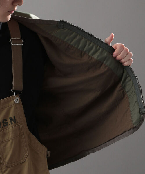 AVIREX(アヴィレックス)の「ミリタリー ジップ カーディガン / MILITARY ZIP CARDIGAN / アヴィレックス / AVIREX(ノーカラージャケット・メンズ・ブラック/セージグリーン/タン・MEDIUM/LARGE/X-LARGE/XX-LARGE)」の12枚目の写真