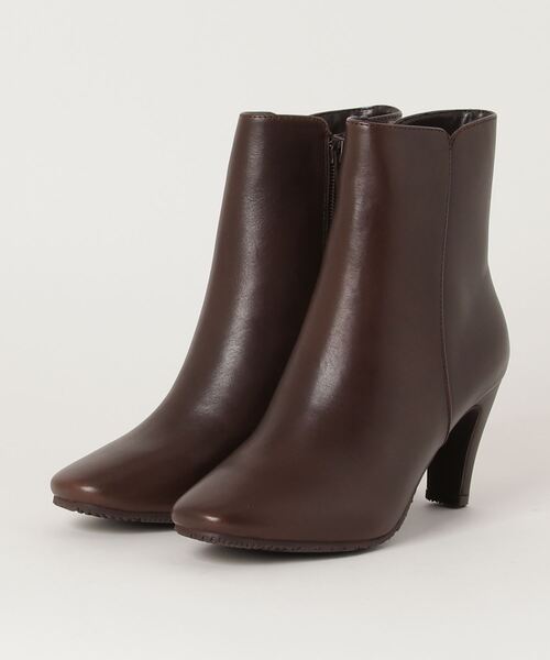 Piedi Nudi 本革 シンプルショートブーツ