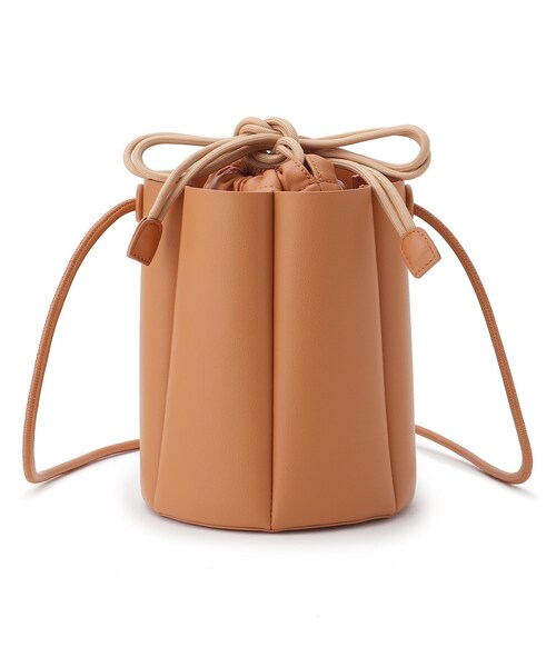 OPAQUE.CLIP（オペークドットクリップ）の「◆カヌレプリーツショルダーバッグ【2WAY】（ショルダーバッグ・レディース・マスタード/オフホワイト/ベージュ・00）」の17枚目の写真