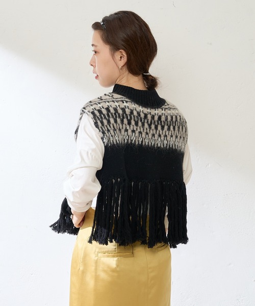 SHENERY（シーナリー）の「ノルディック柄フリンジベスト（ニット