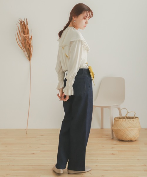 SENSE OF PLACE by URBAN RESEARCH（センスオブプレイスバイアーバンリサーチ）の「フリルカラーブラウス（シャツ/ブラウス・レディース・キャメル/ブラック/アイボリー・ONE）」の19枚目の写真