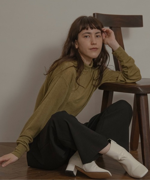 lawgy（ラウジー）の「mix sheer high neck knit（ニット/セーター・レディース・ブラウン/グリーン/アイボリー/ベージュ/ラベンダー・FREE）」の19枚目の写真