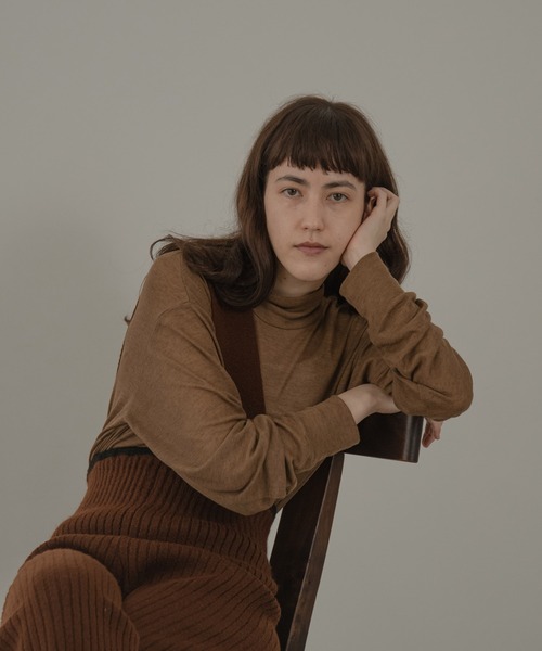 lawgy（ラウジー）の「mix sheer high neck knit（ニット/セーター・レディース・ブラウン/グリーン/アイボリー/ベージュ/ラベンダー・FREE）」の16枚目の写真