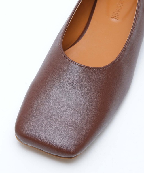 titivate（ティティベイト）の「ﾜｲﾄﾞｽｸｴｱﾄｩﾌﾗｯﾄﾊﾟﾝﾌﾟｽ（パンプス・レディース・イエロー/ブラウン/オリーブ/ブラック・S/M/L/LL）」の16枚目の写真