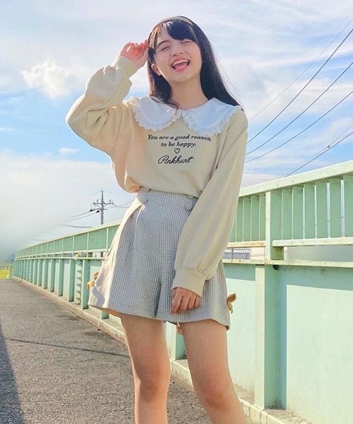 PINKHUNT（ピンクハント）の「PINKHUNT ビッグカラートレーナー 5962K #IG（スウェット・キッズ・ベージュ/ホワイト/ブラック・150cm/130cm/140cm/160cm/120cm）」の19枚目の写真