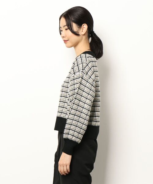 rps(アールピーエス)の「ツイードルックVネックニットプルオーバー(ニット/セーター・レディース・ブラック/ベージュ/オフホワイト・M)」の4枚目の写真