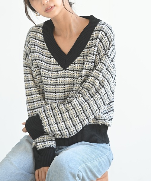 rps(アールピーエス)の「ツイードルックVネックニットプルオーバー(ニット/セーター・レディース・ブラック/ベージュ/オフホワイト・M)」の2枚目の写真