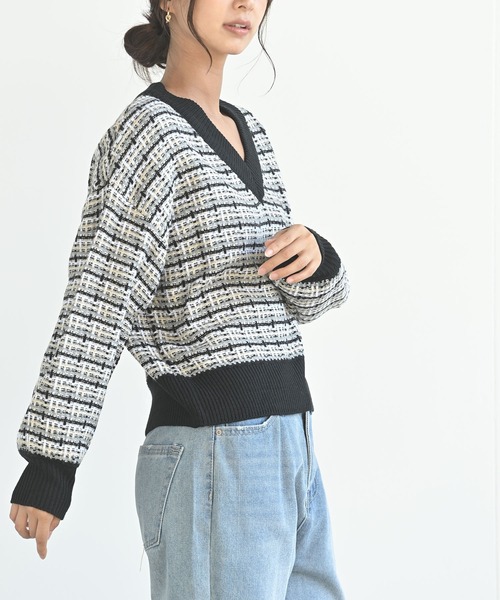 rps(アールピーエス)の「ツイードルックVネックニットプルオーバー(ニット/セーター・レディース・ブラック/ベージュ/オフホワイト・M)」の6枚目の写真