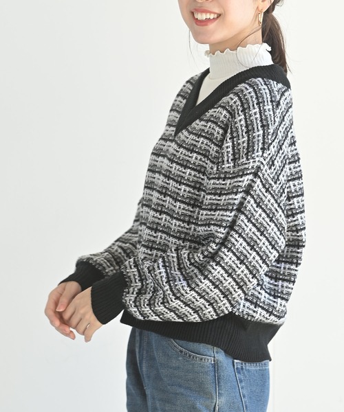 rps(アールピーエス)の「ツイードルックVネックニットプルオーバー(ニット/セーター・レディース・ブラック/ベージュ/オフホワイト・M)」の7枚目の写真