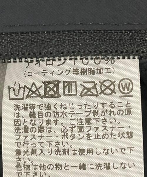THE NORTH FACE(ザノースフェイス)の「【WEB限定】<THE NORTH FACE>ドットショット ナイロンジャケット(ナイロンジャケット・メンズ・イエロー/ブラック・L/M/XL)」の6枚目の写真