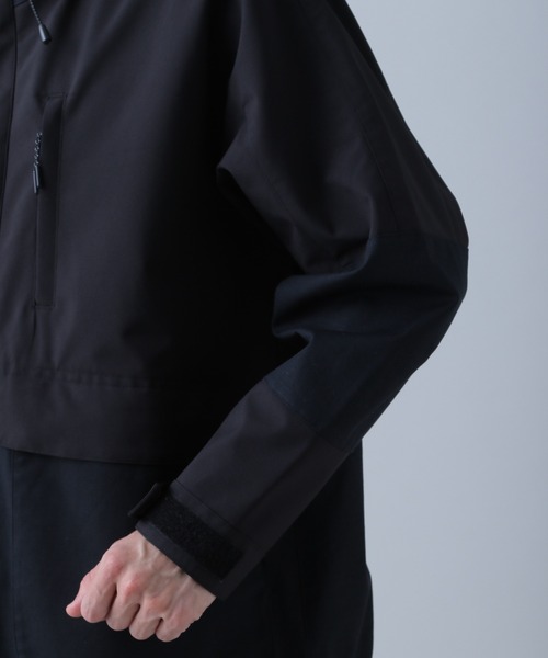 NUMERALS（ヌメラルズ）の「[NUMERALS]QDマウンテンパーカー（マウンテンパーカー・メンズ・ブラック/ネイビー・MEDIUM/LARGE）」の9枚目の写真