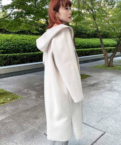 THE SHOP TK （ザ ショップ ティーケー ）の「◆ダブルフェイス圧縮シャージフーディーコート（カーディガン/ボレロ・レディース・チャコールグレー/アイボリー・12/13）」の15枚目の写真