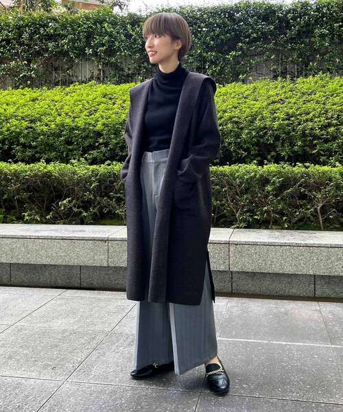 THE SHOP TK （ザ ショップ ティーケー ）の「◆ダブルフェイス圧縮シャージフーディーコート（カーディガン/ボレロ・レディース・チャコールグレー/アイボリー・12/13）」の19枚目の写真