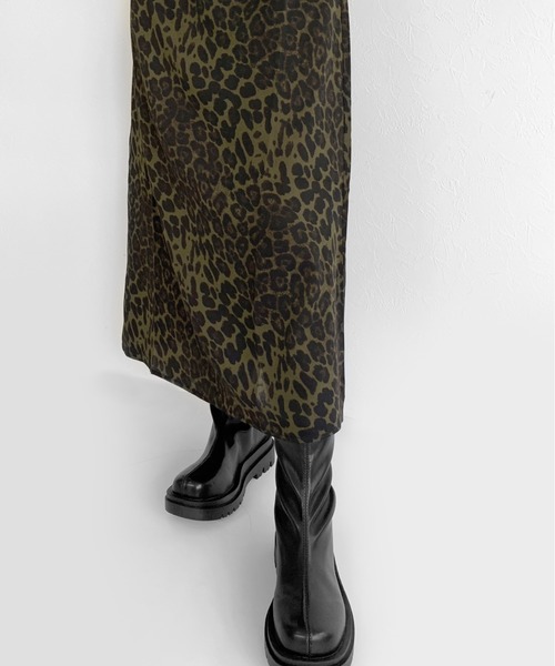 LVEU.（ラブユ.）の「Leopard cami one-piece / レオパードキャミワンピース（ワンピース・レディース・カーキブラウン・FREE）」の16枚目の写真