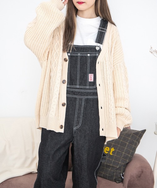 PairPair(ペアペア)の「ケーブルカーディガン(ユニセックス)(カーディガン/ボレロ・レディース・グリーン/アイボリー/キャメル・MEDIUM/LARGE)」の7枚目の写真