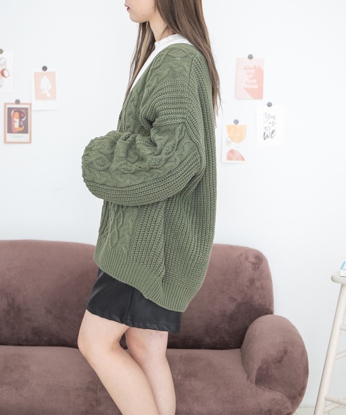 PairPair(ペアペア)の「ケーブルカーディガン(ユニセックス)(カーディガン/ボレロ・レディース・グリーン/アイボリー/キャメル・MEDIUM/LARGE)」の18枚目の写真