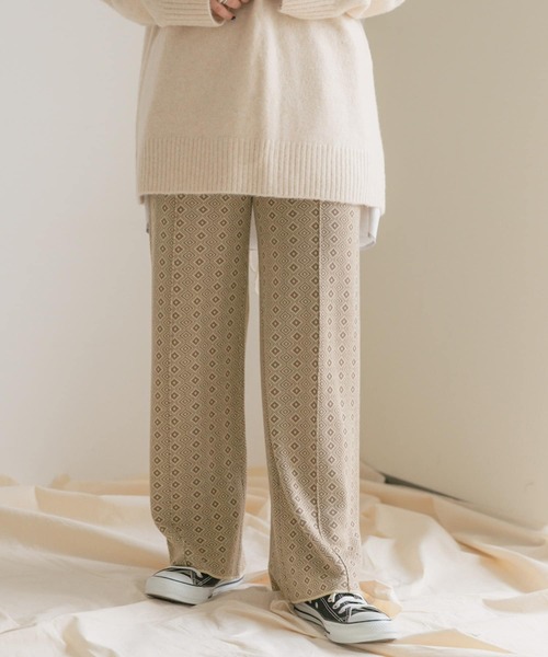 ITEMS URBANRESEARCH(アイテムズ アーバンリサーチ)の「ジャガードニットパンツ(その他パンツ・レディース・ブラウン/グリーン/モカ・FREE)」の12枚目の写真