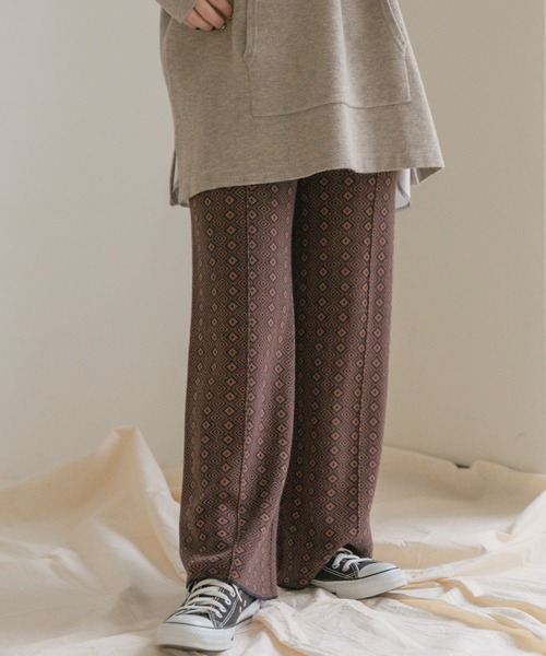 ITEMS URBANRESEARCH(アイテムズ アーバンリサーチ)の「ジャガードニットパンツ(その他パンツ・レディース・ブラウン/グリーン/モカ・FREE)」の16枚目の写真
