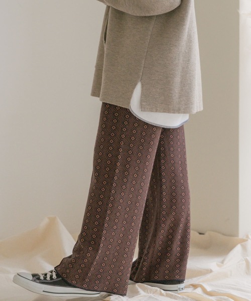 ITEMS URBANRESEARCH(アイテムズ アーバンリサーチ)の「ジャガードニットパンツ(その他パンツ・レディース・ブラウン/グリーン/モカ・FREE)」の18枚目の写真