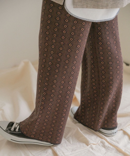 ITEMS URBANRESEARCH(アイテムズ アーバンリサーチ)の「ジャガードニットパンツ(その他パンツ・レディース・ブラウン/グリーン/モカ・FREE)」の19枚目の写真