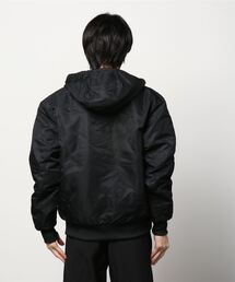 adidas（アディダス）の「ボールド ボンバージャケット