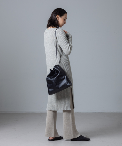 collex（コレックス）の「【別注】THE CASE×collex 2WAYレザー巾着