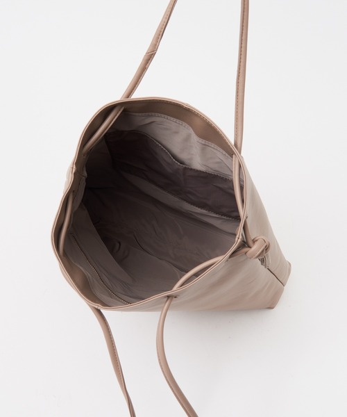 collex（コレックス）の「【別注】THE CASE×collex 2WAYレザー巾着