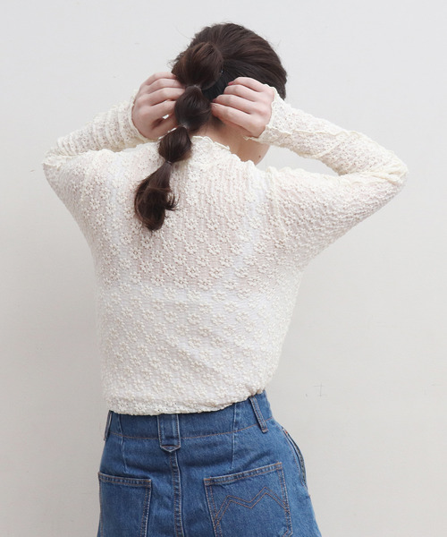 Dot&Stripes CHILD WOMAN(ドットアンドストライプス チャイルドウーマン)の「縮絨ラッセルレース メローハイネックプルオーバー(Tシャツ/カットソー・レディース・アイボリー/ブラック/グリーン・FREE)」の4枚目の写真