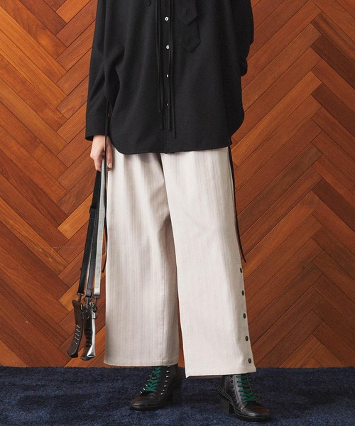 SHAREEF(シャリーフ)の「SHADOW STRIPE WIDE PANTS(その他パンツ・メンズ・ブラック/ホワイト系その他・1/2)」の21枚目の写真