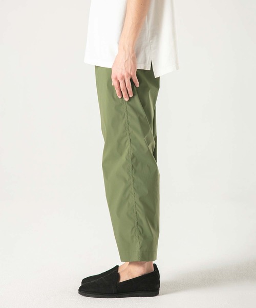 VICTIM(ヴィクティム)の「VICTIM ヴィクティム / EASY CHINO PANTS タイプライターイージーチノパンツ 撥水 防水 / VTM-22-P-013(チノパンツ・メンズ・ブラック/オリーブ・L/XL/M)」の4枚目の写真