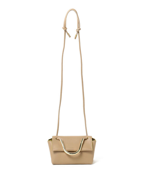 Ray BEAMS（レイビームス）の「BEAURE × Ray BEAMS / 別注 ミニ ショルダー バッグ（ショルダーバッグ・レディース・レッド/ベージュ・ONE SIZE）」の5枚目の写真